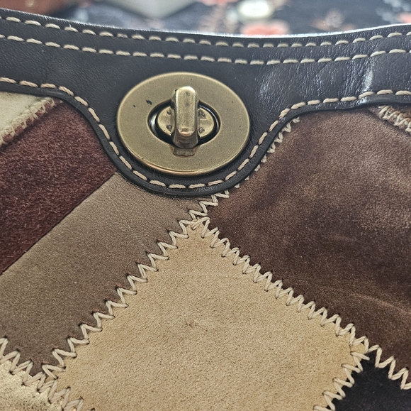 Coach patchwork hobo with turnlock 10974 from 2007 - Picture 3 of 12